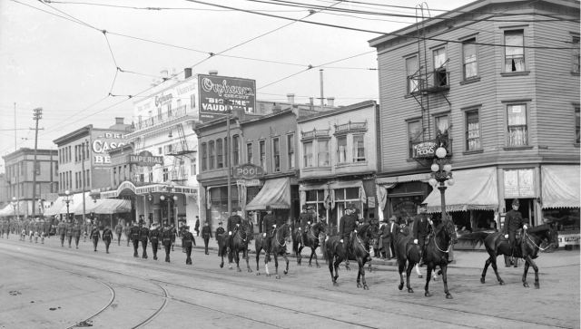 700-block Main Street, ca.1918 CVA 99-1269