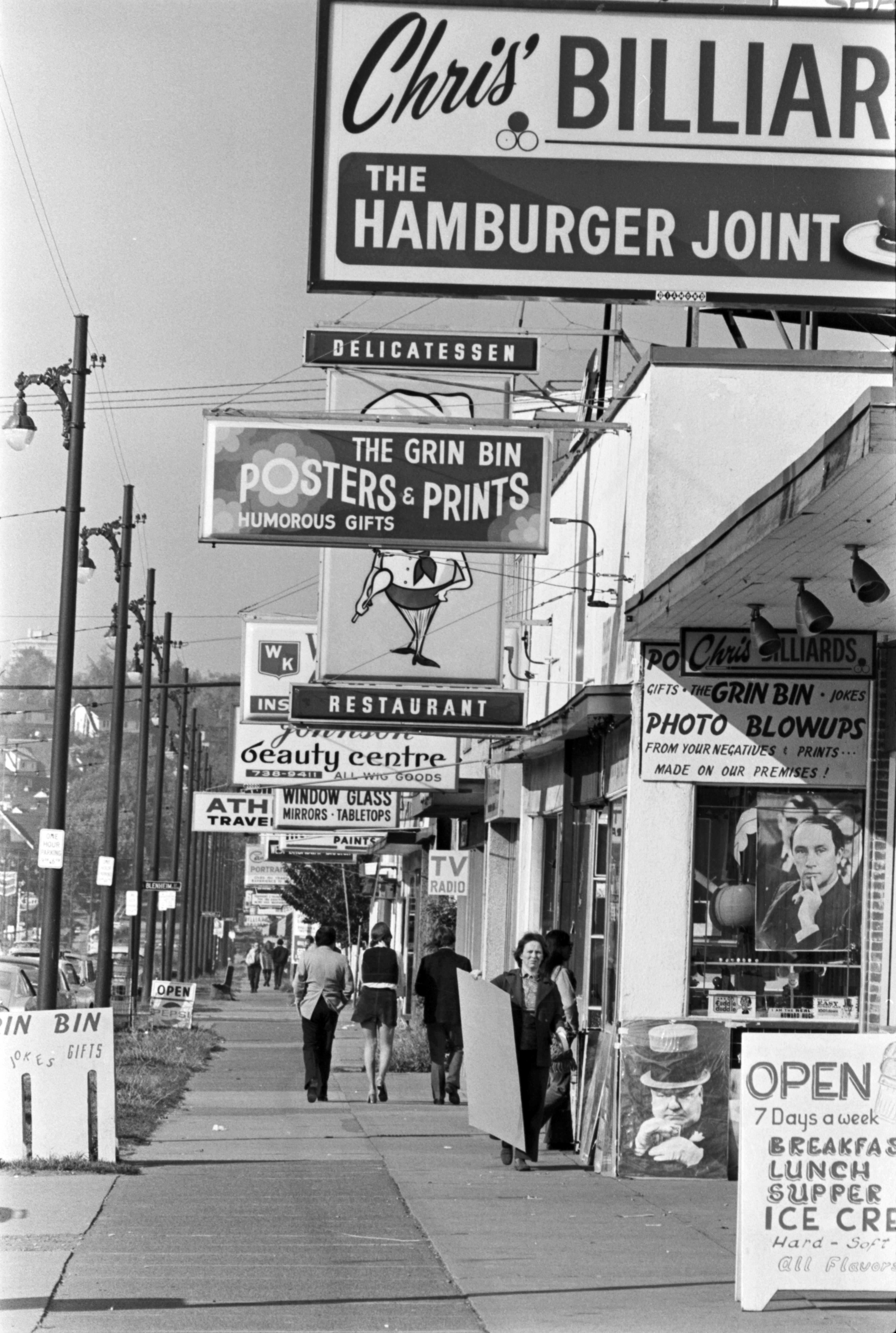 Broadway Street, between Trafalgar Street and Blenheim. The Grin Bin posters and prints, Chris’ Billiards, The Hamburger Joint. October 5, 1972. Steve Bosch/Vancouver Sun (72-3291)