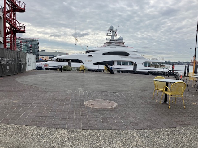 Lonsdale Quay fountain