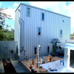 Shahn Torontow designed and built the steel house 