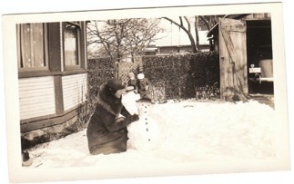 Christina Widdowson in her garden, ca.1913
