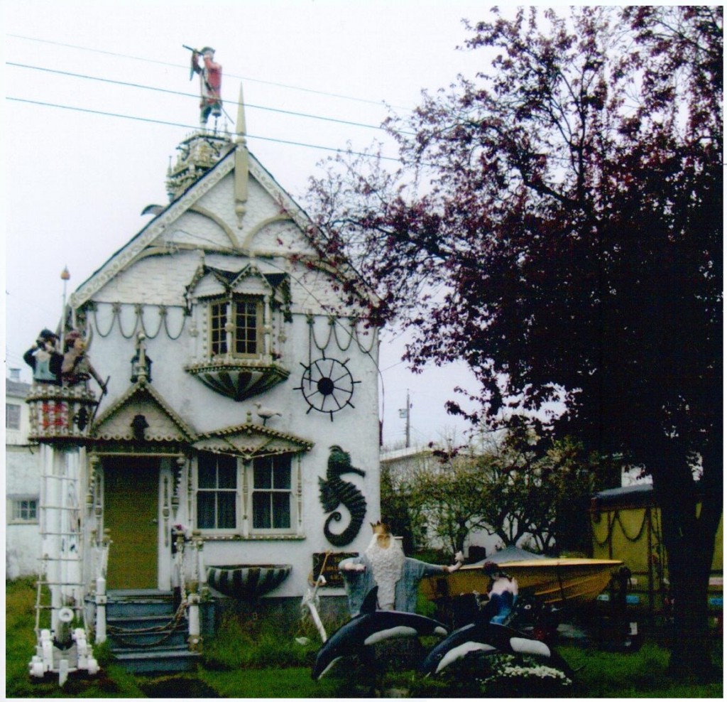 John Keziere created the folk art for his house 