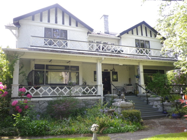 Designed by Fred Wood for original owner Marshall Pollock Gordon