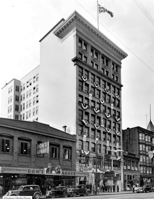 Holden Block. Leonard Frank photo, 1936 CVA BuP56