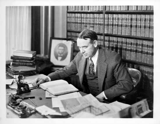 Mayor Gerry McGeer, 1932. VPL 6636