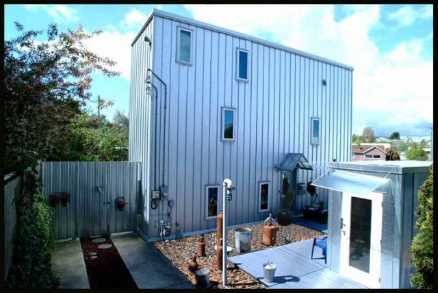 3112 Steel Street, Victoria