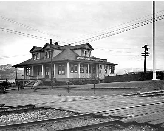 VPL 2757 taken in 1932. Leonard Frank photo