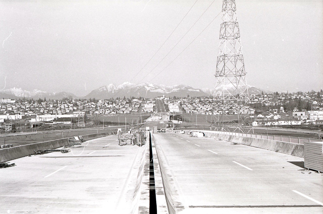 Knight Street bridge