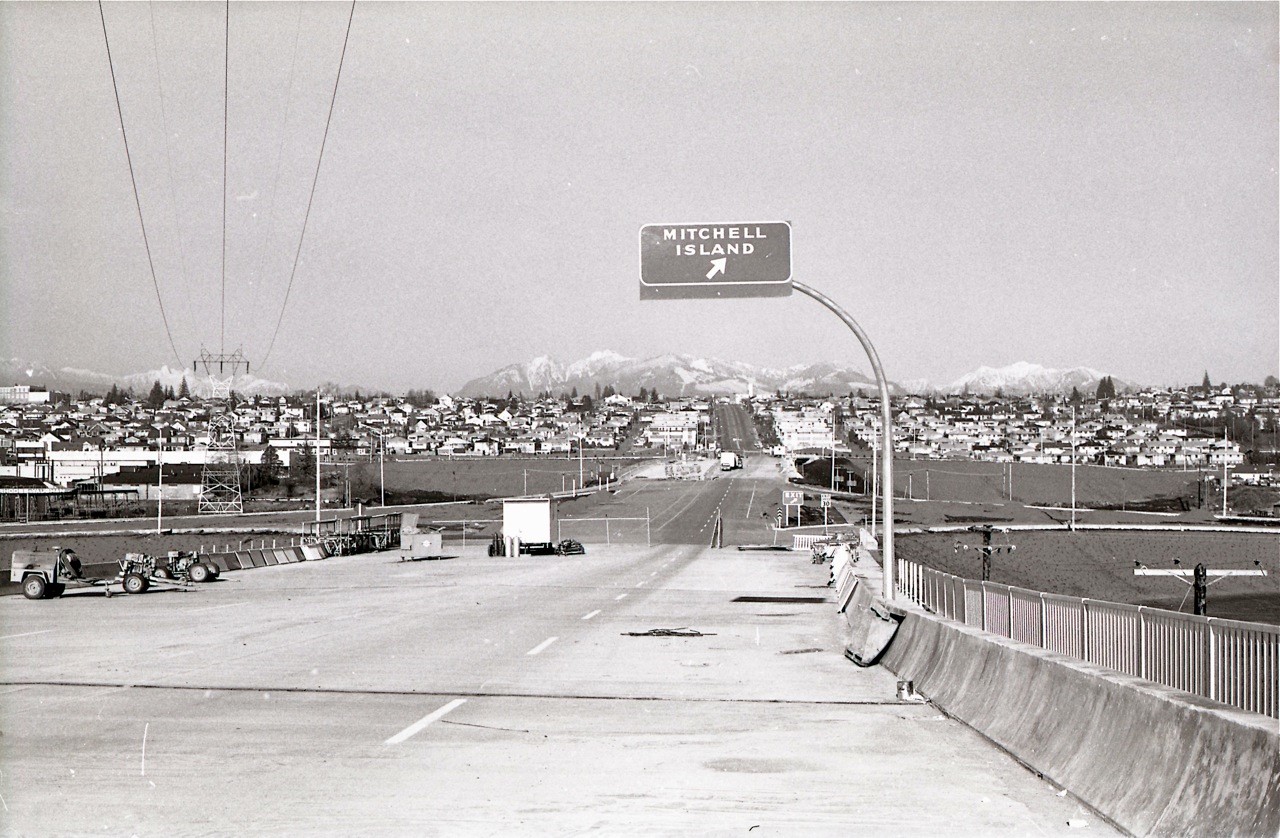Knight Street Bridge