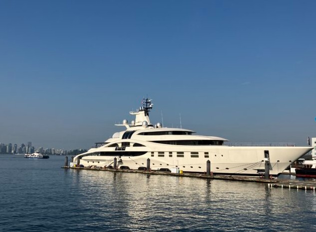 fountains, ferries and a superyacht