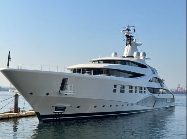 Superyacht Attessa V